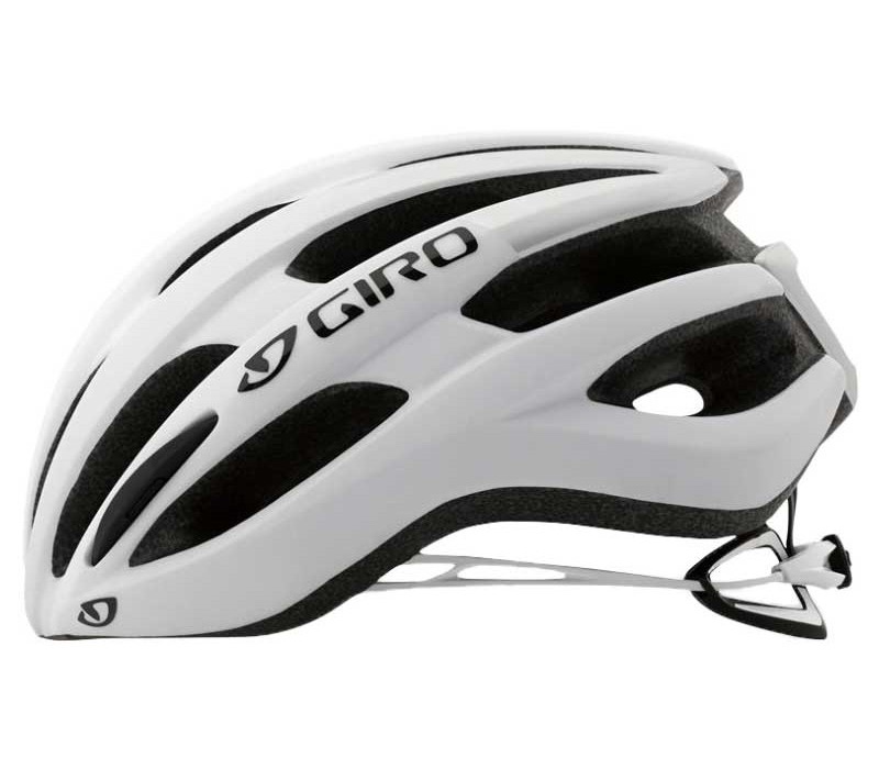 Helm giro foray outlet