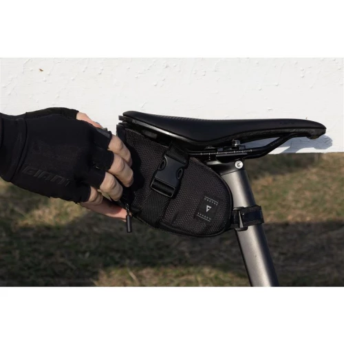 Giant Shadow Seat Bag L