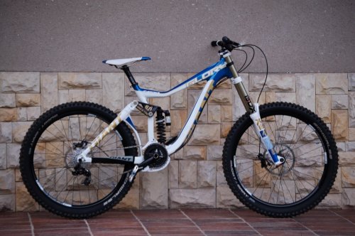 2012 Giant Glory 0 (vel. L) - komise