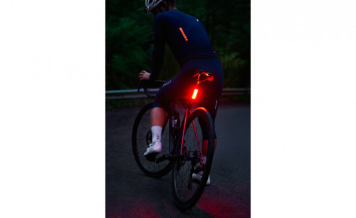 Knog Blinder Road R150