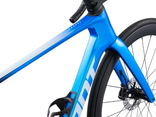 Giant Propel Advanced Pro 0 (metallic blue/carbon)