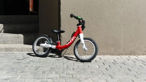 Woom GO 1 (red)