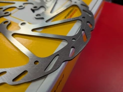 Avid BB7 (zánovní)