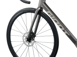 Giant TCR Advanced 2 KOM Stealth Chrome